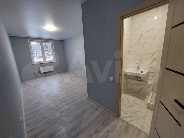 Квартира-студия, 23,7 м², 1/17 эт.
