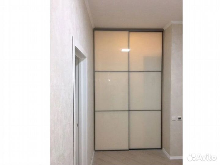 Двери купе в нишу