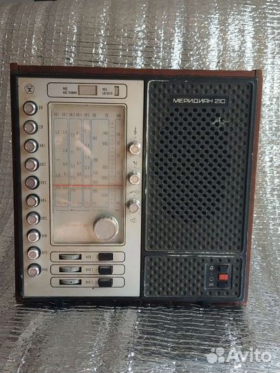 Радиоприемник меридиан 210