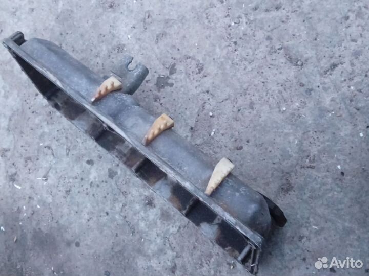 Клапанная крышка KIA двигатель b5