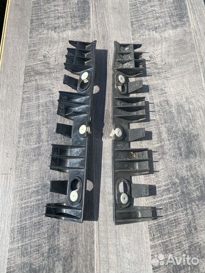 Рено Логан крепления заднего бампера