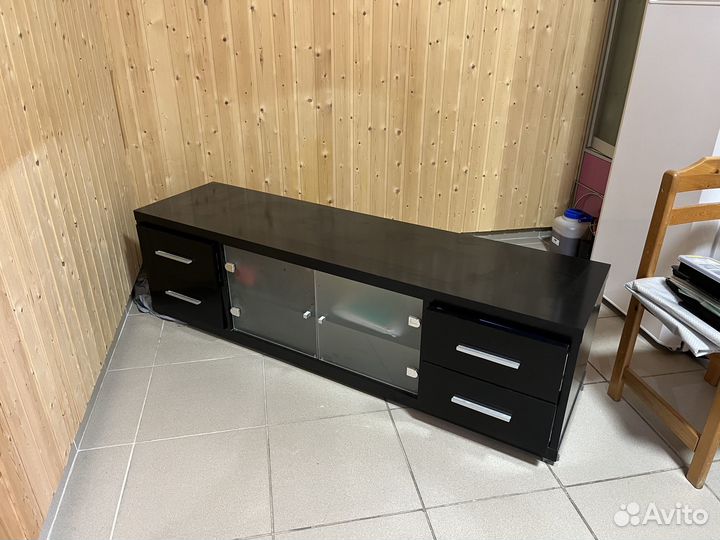 Продам тумбу