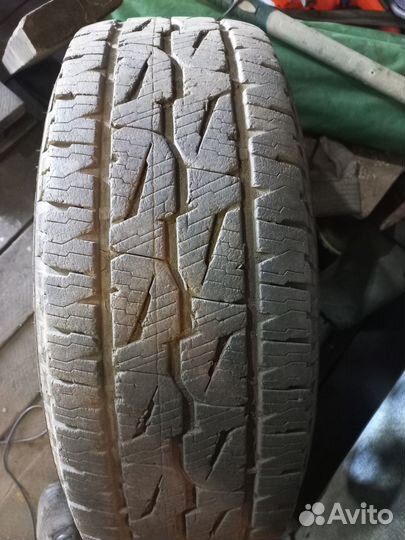 Продам резину летнюю на литье прадо 120