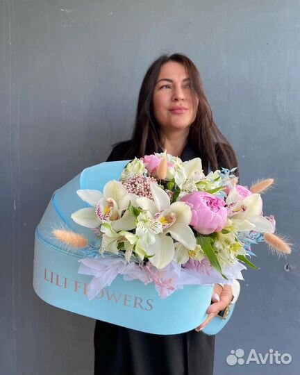 Цветы в колясочке на выписку малыша