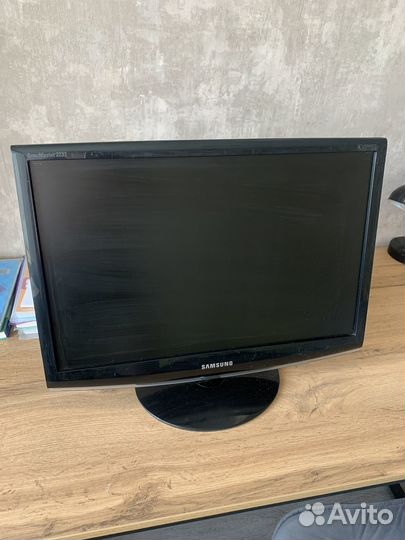 Монитор Samsung 22 дюйма full HD