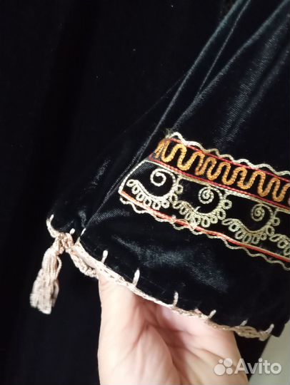 Платье из тонкого бархата размер 52-56