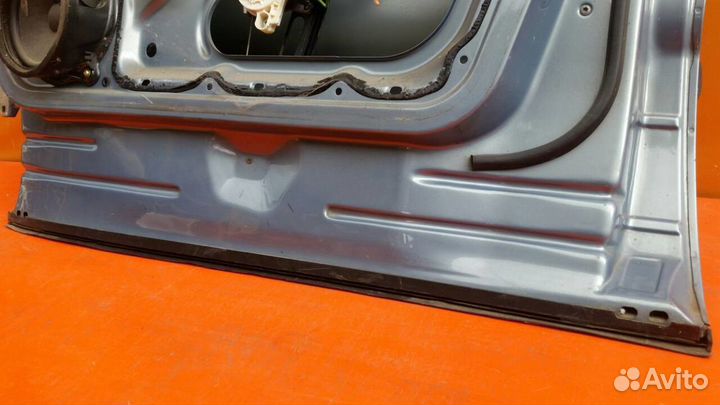 Дверь передняя правая Mercedes Benz A-Class W168 1