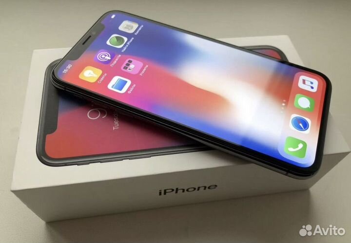 iPhone X, 64 ГБ