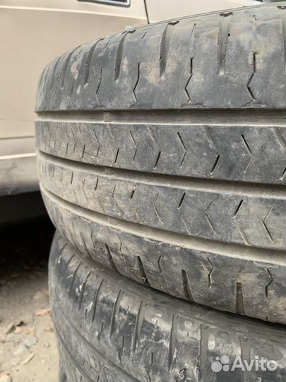 Nexen Roadian CT8 215/65 R17