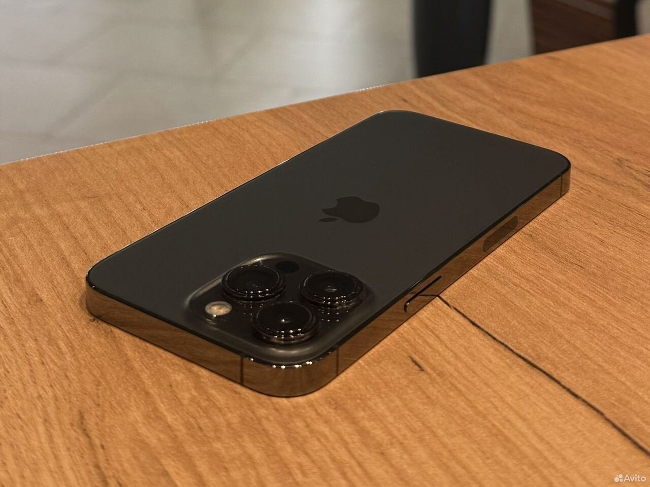 iPhone 13 Pro, 256 ГБ, SIM + eSIM