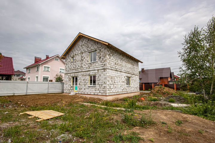 Дом 177,8 м² на участке 5,2 сот.