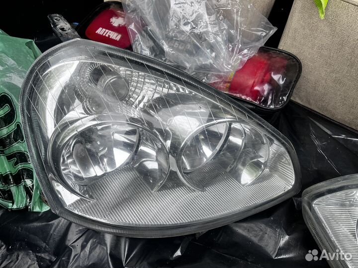 Передние фары на priora 1