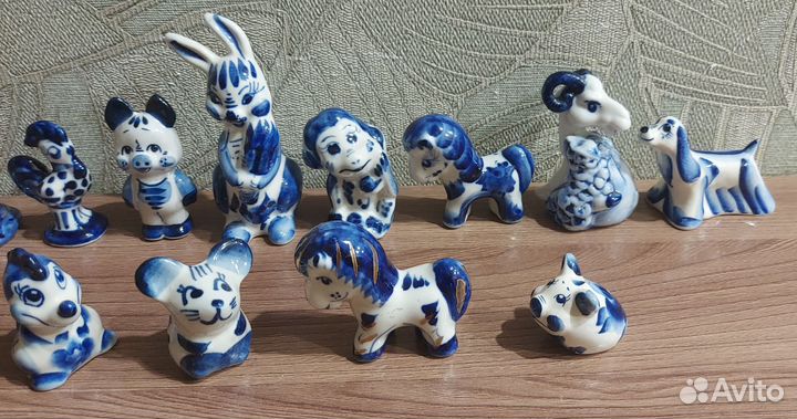 Фигурки Гжель