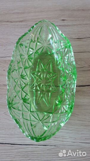 Продам вазу из цветного хрусталя