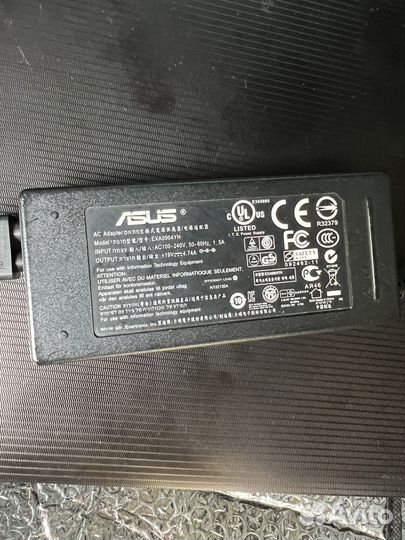 Ноутбук asus