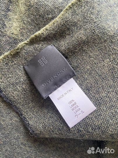 Шарф Givenchy новый из шерсти (оригинал)