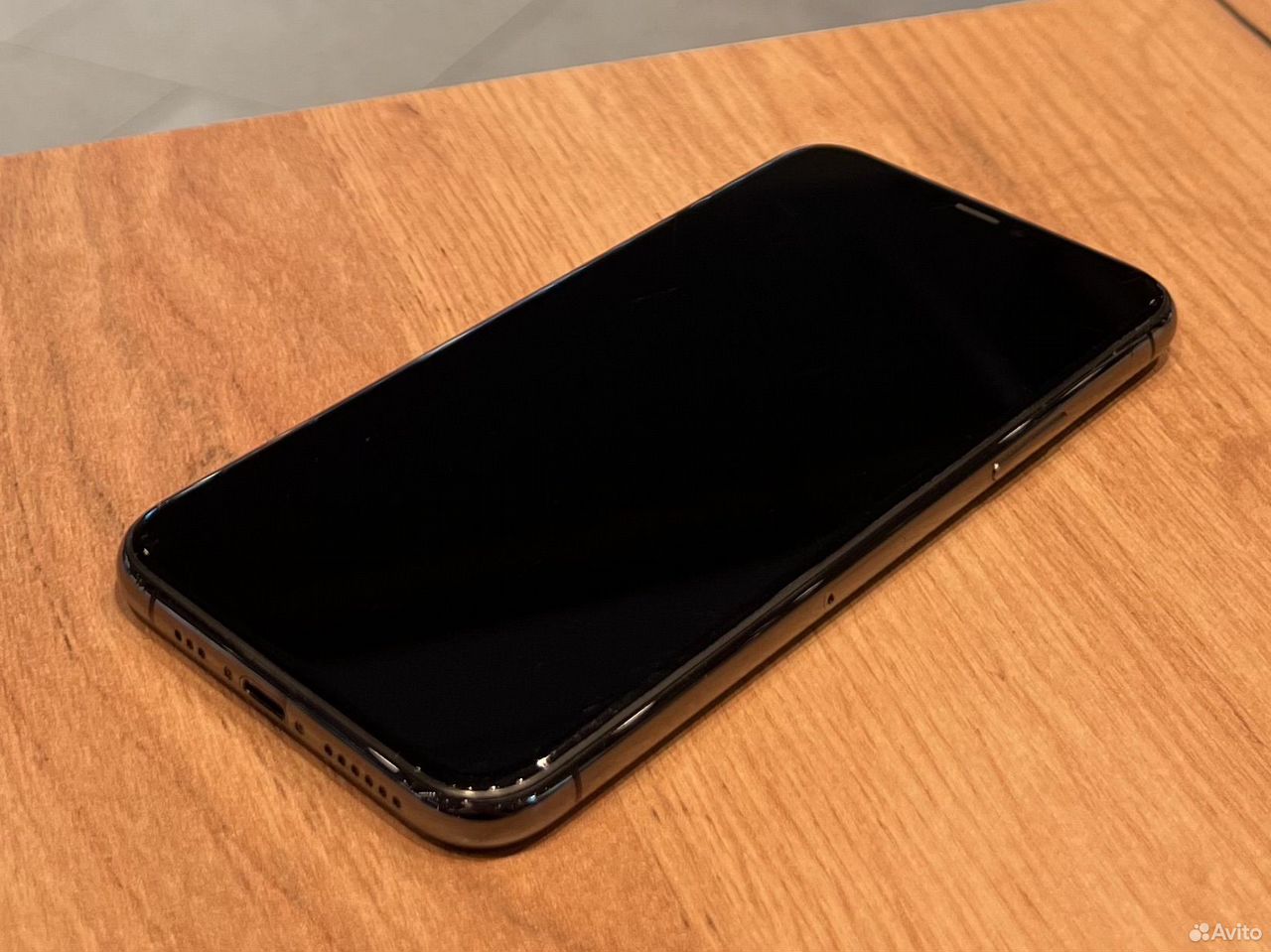 iPhone 11 Pro, 256 ГБ, SIM + eSIM