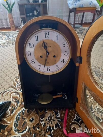 Старинный комод