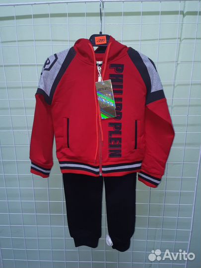 Детские спортивные костюмы, кроссовки и прочая оде