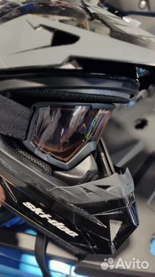 Шлем BRP sky-doo с очками зимний оригинал