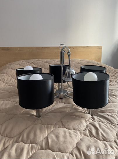 Люстра подвесная потолочная