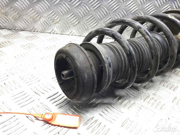 Стойка передняя левая Volkswagen Golf AFT