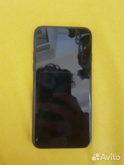 iPhone 7, 32 ГБ
