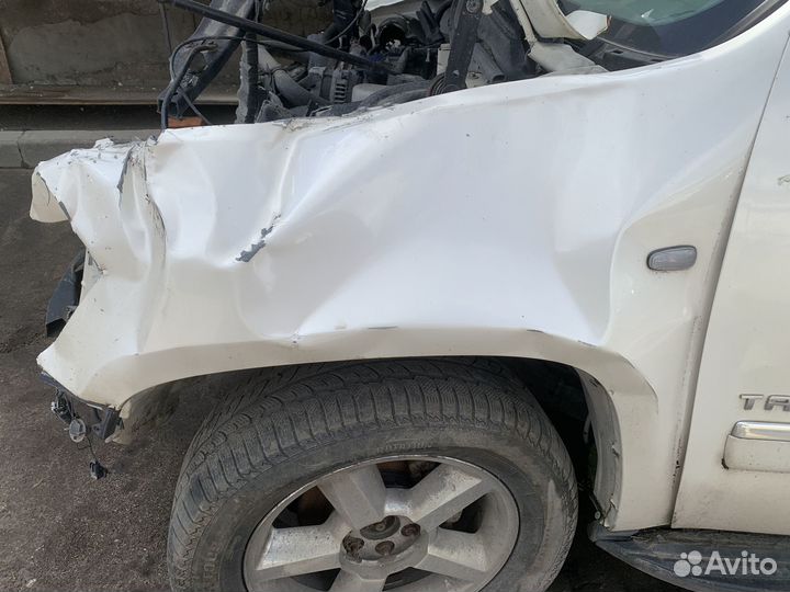 В разборе Chevrolet Tahoe GMT900 2012г