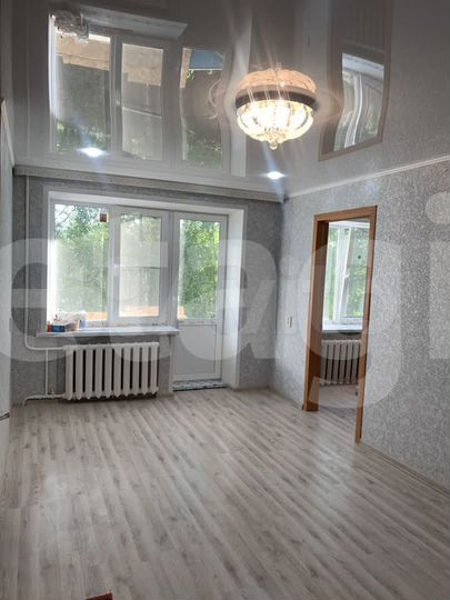 2-к. квартира, 47 м², 3/5 эт.