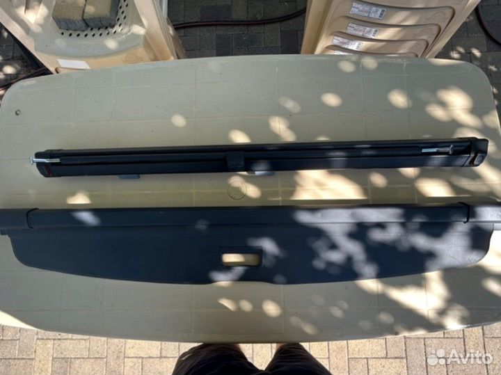 Шторка и сетка разделительная Passat B6