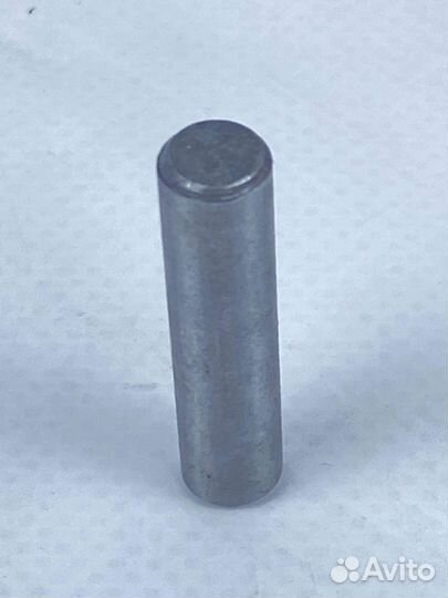 Ось ролика вариатора Сафари (L35мм)