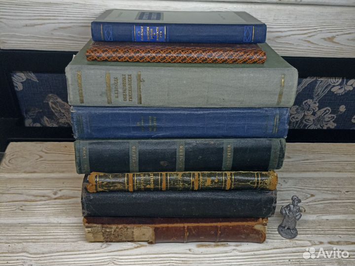 Старинные книги по медицине 1888г-1950г