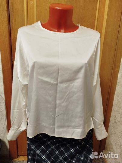Блузка женская белая шёлк 46 размер бу