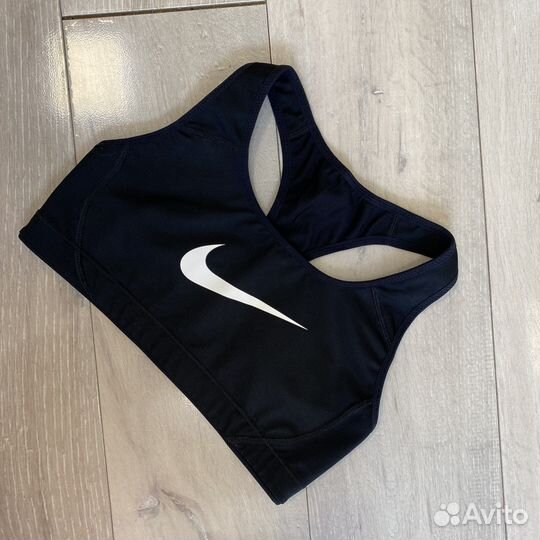 Спортивный топ Nike оригинал