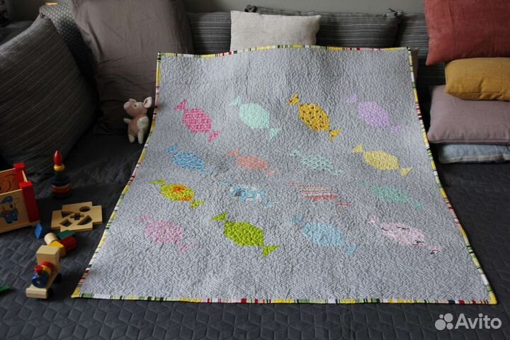 Детское лоскутное одеяло пэчворк