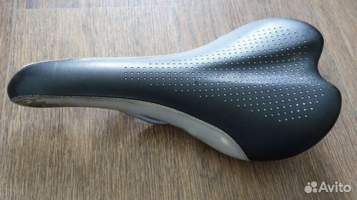 Велосипедное седло