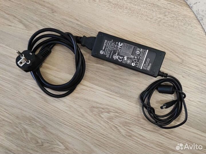 Пульт с блоком питания+чехол LG