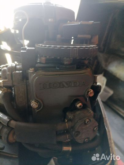 Лодочный мотор хонда 9.9 4-х тактный