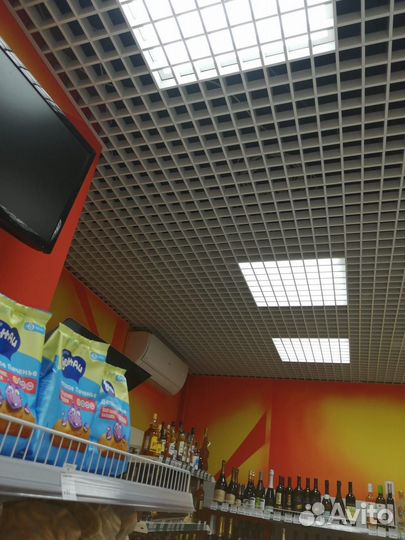 Потолок грильято белый 75х75