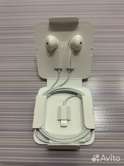 Наушники earpods