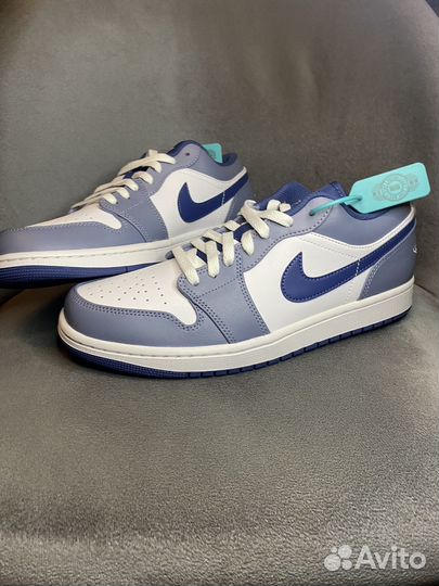 Air Jordan 1 Low 