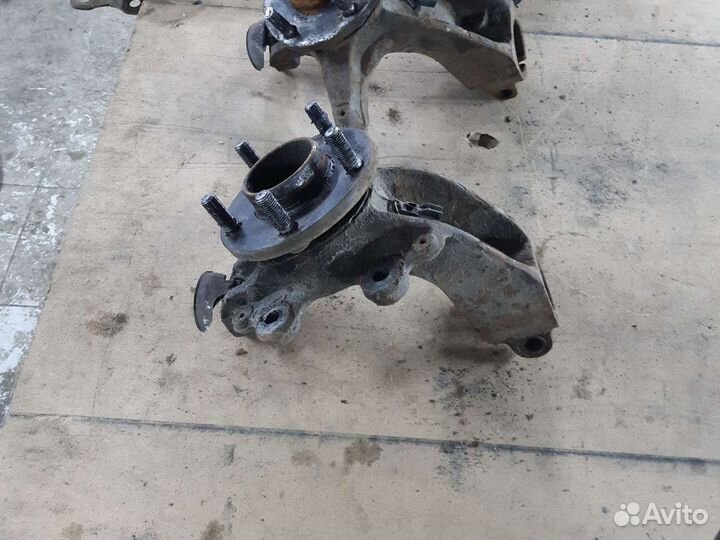 Кулаки поворотные Ford Focus ll