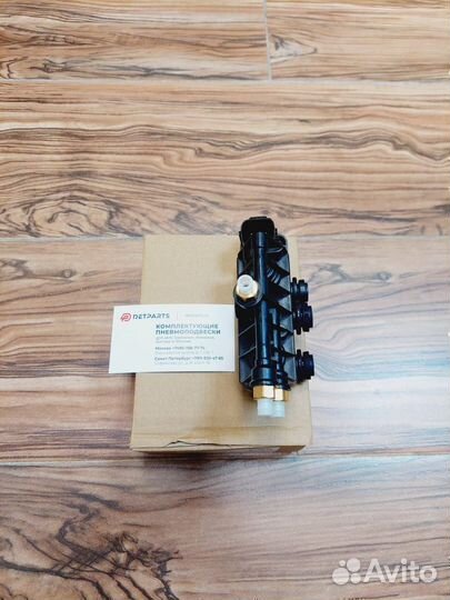 Блок клапанов Land Rover Discovery 3 new