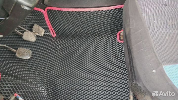 Автоковры водительские EVA Nissan Bassara JU30 Ева