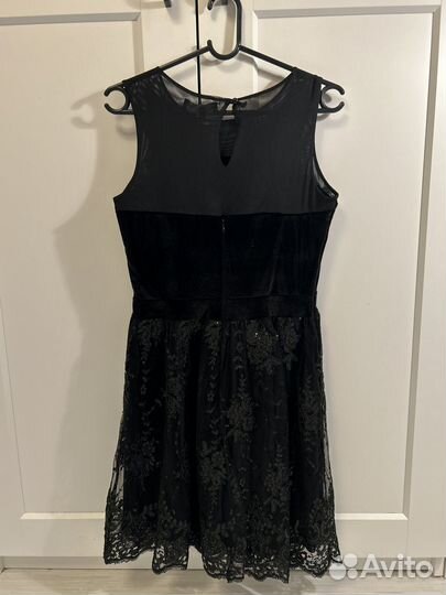 Платье для корпоратива 42-44 размер