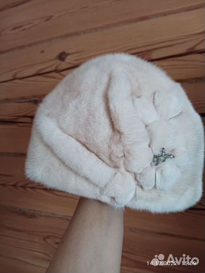 Шапка норковая женская