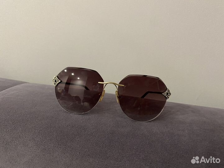 Солнцезащитные очки