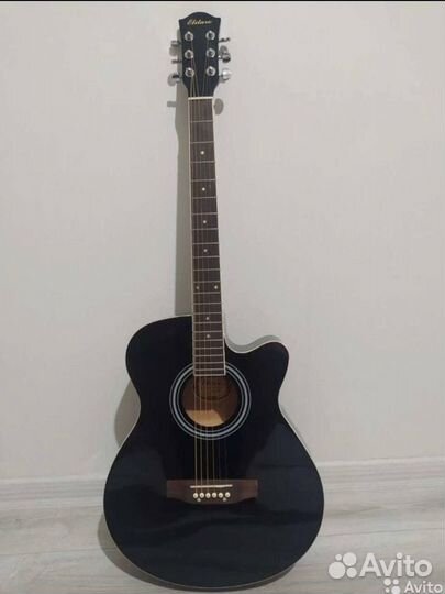 Гитара акустическая