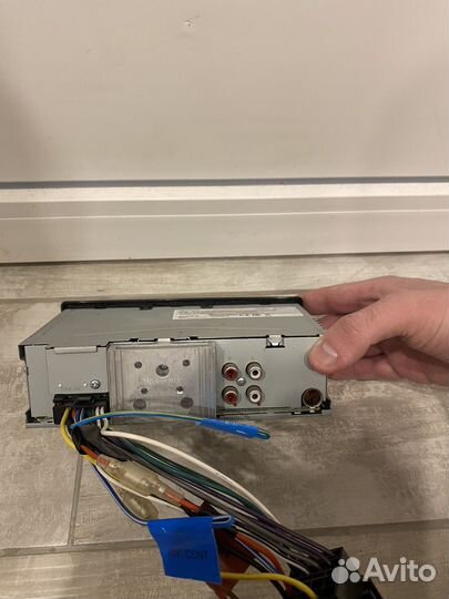 Магнитола Kenwood kmm123y