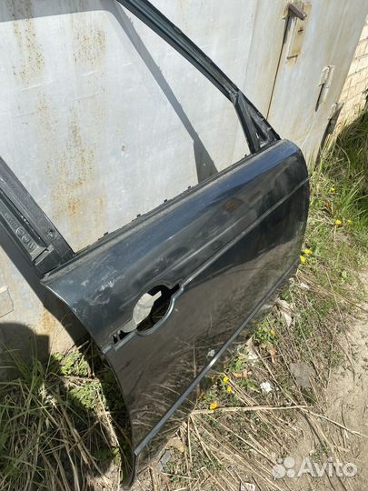 Дверь передняя правая Land Rover Vogue